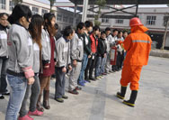 2013年12月31日三斯達(dá)公司年度消防演練